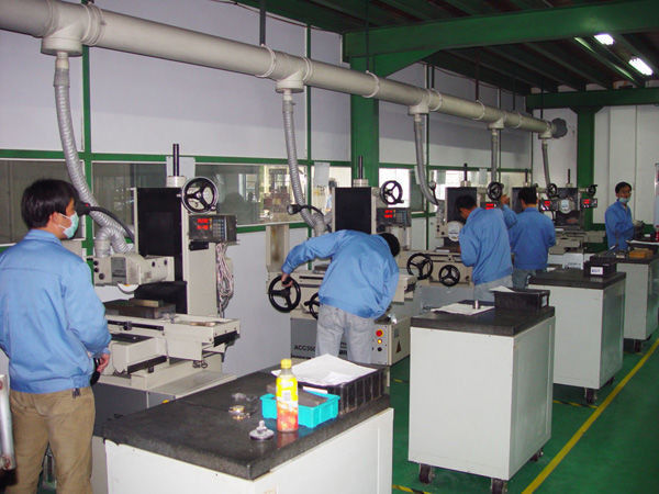 Xiamen Juguangli Import & Export Co., Ltd productielijn van de fabrikant