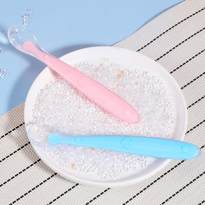 Silicone babyvoedlepel Op maat gemaakte verpakking met optionele kleur en logo